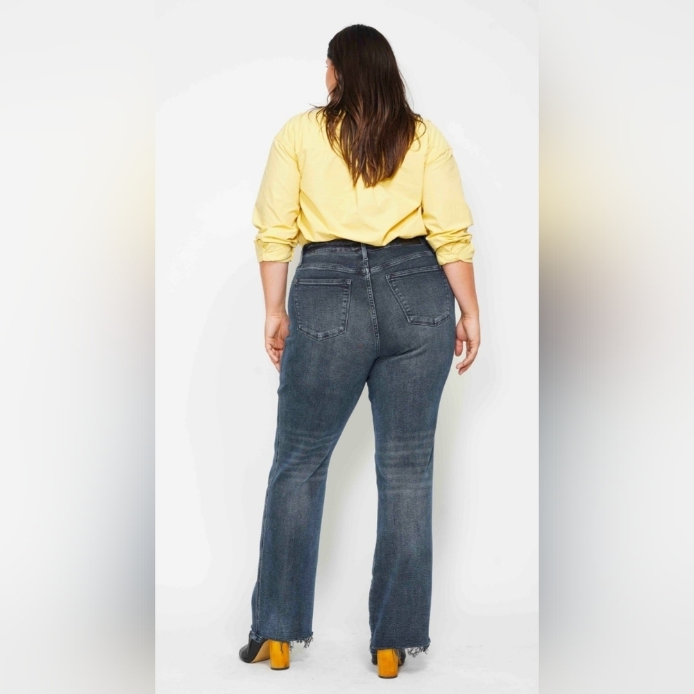 Judy Blue High Rise Button Fly Straight Fit Dark Blue Wash Jeans Reg Plus NEW - Picture 14 of 16